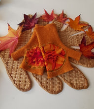 Charger l'image dans la galerie, mitaines Romant'chic safran