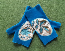 Charger l'image dans la galerie, mitaines Romant'chic bleu canard