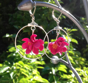 boucles d'oreilles pommier à fleurs rose framboise