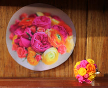 Charger l&#39;image dans la galerie, bague bouquet de roses couleurs vives 
